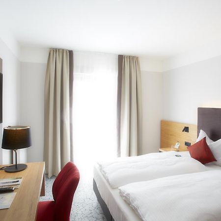 Hotel & Restaurant Wilder Mann Aalen Esterno foto