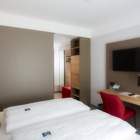 Hotel & Restaurant Wilder Mann Aalen Esterno foto
