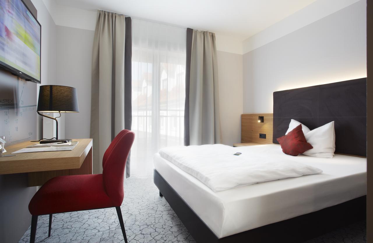 Hotel & Restaurant Wilder Mann Aalen Esterno foto